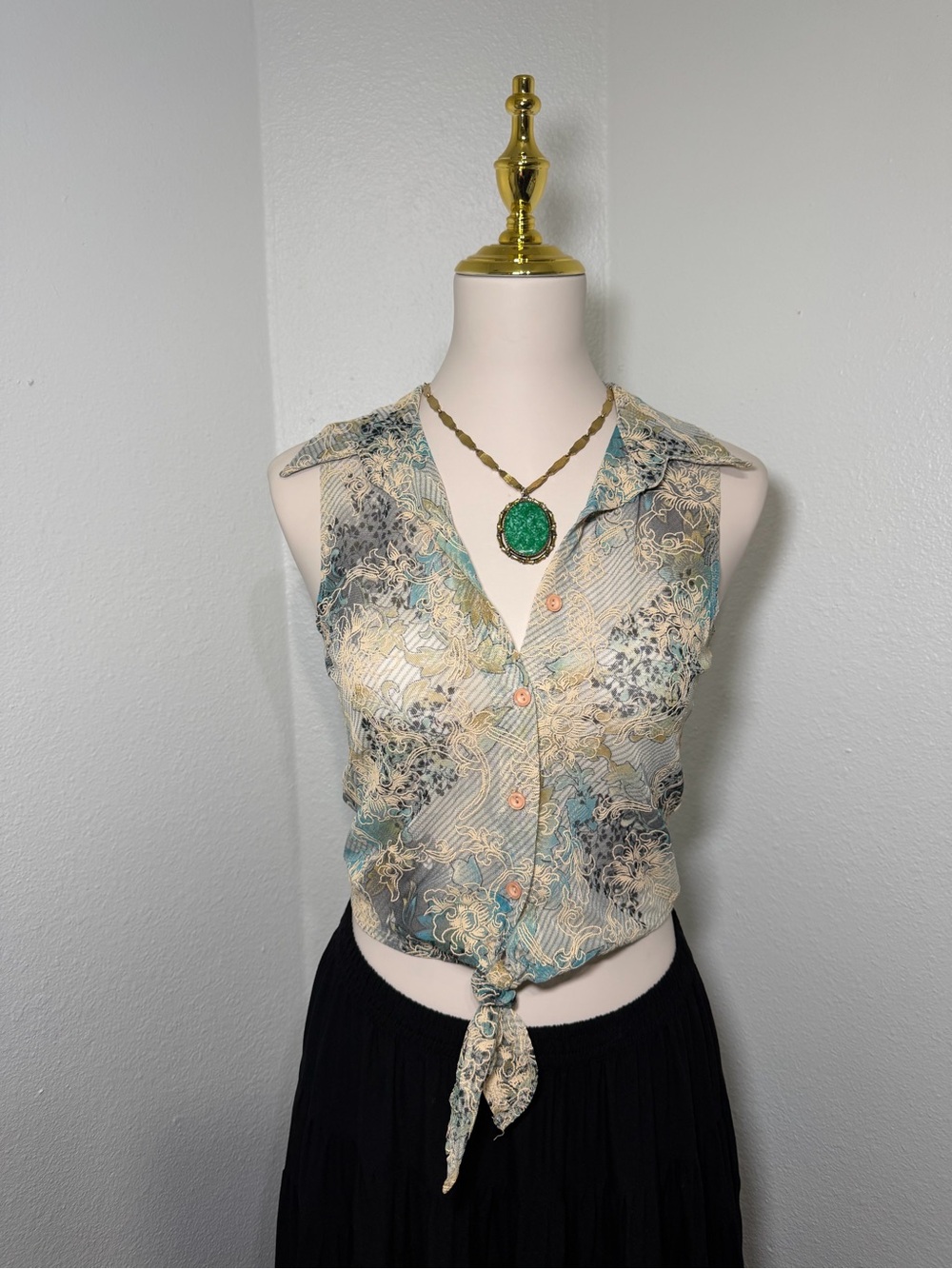 Juniors Floral Tie Front Button-Up Blouse